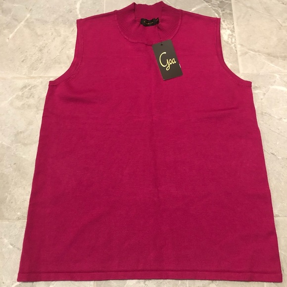 Goa Sleeveless Mock Neck Top BNWT - Picture 2 of 6